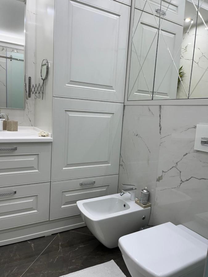 Apartament In The Center Of Chisinau Luaran gambar
