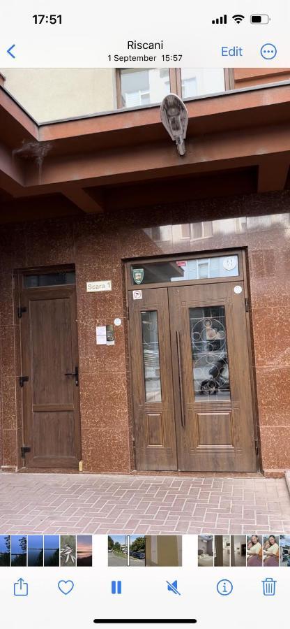 Apartament In The Center Of Chisinau Luaran gambar